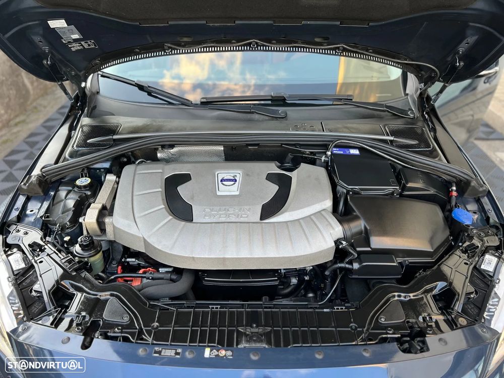 Volvo V60 D6 Twin Engine Geartronic Summum - 19