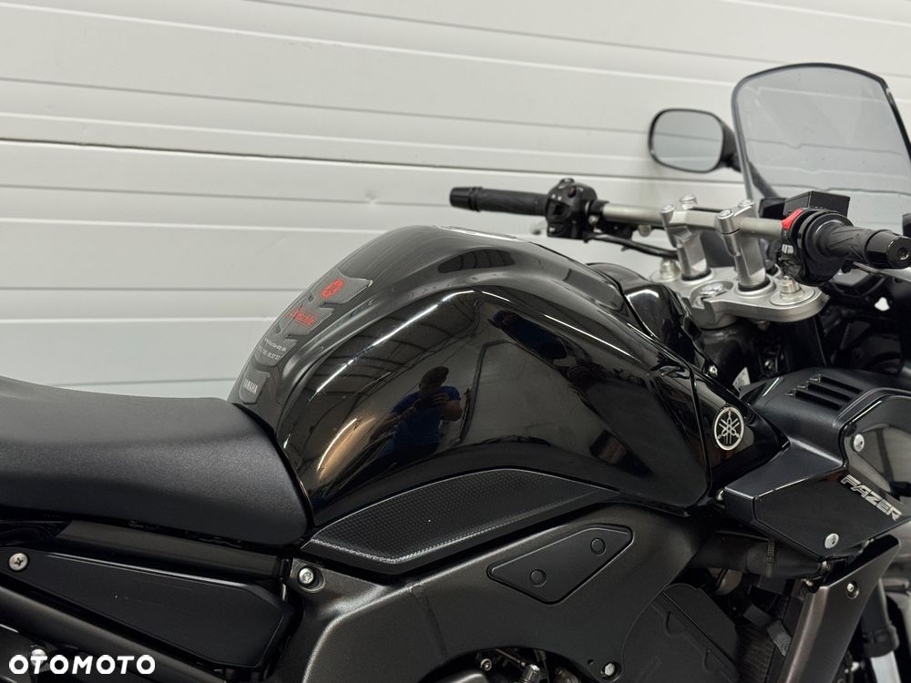 Yamaha FZ - 6