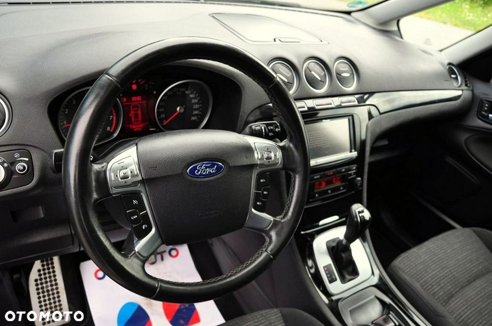 Ford Galaxy - 28