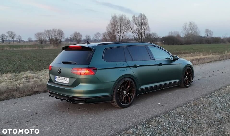 Volkswagen Passat - 7