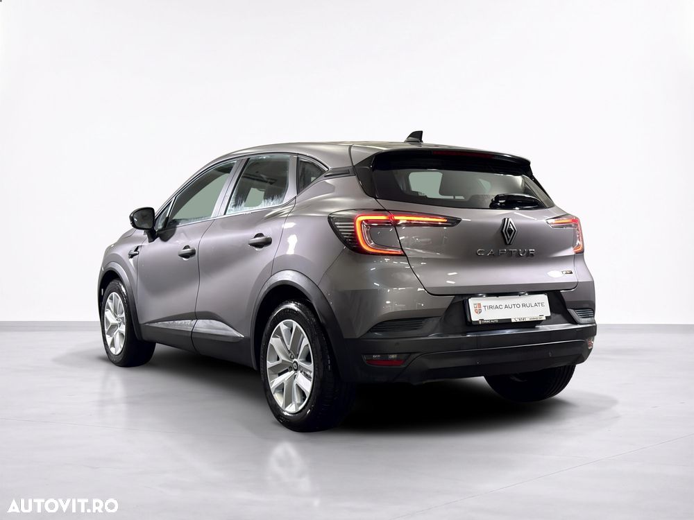 Renault Captur - 4