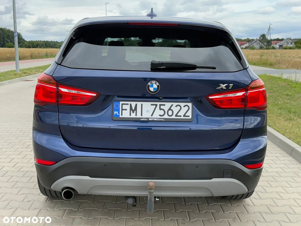 BMW X1 sDrive18d Advantage - 10