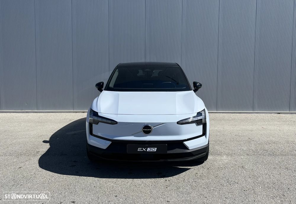 Volvo EX30 69 kWh Single Motor Extended Range Plus - 7
