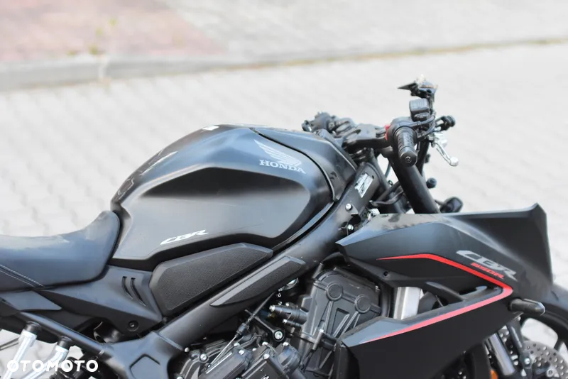 Honda CBR - 14