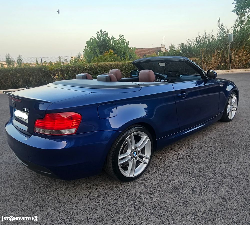 BMW 123 d Cabrio - 12