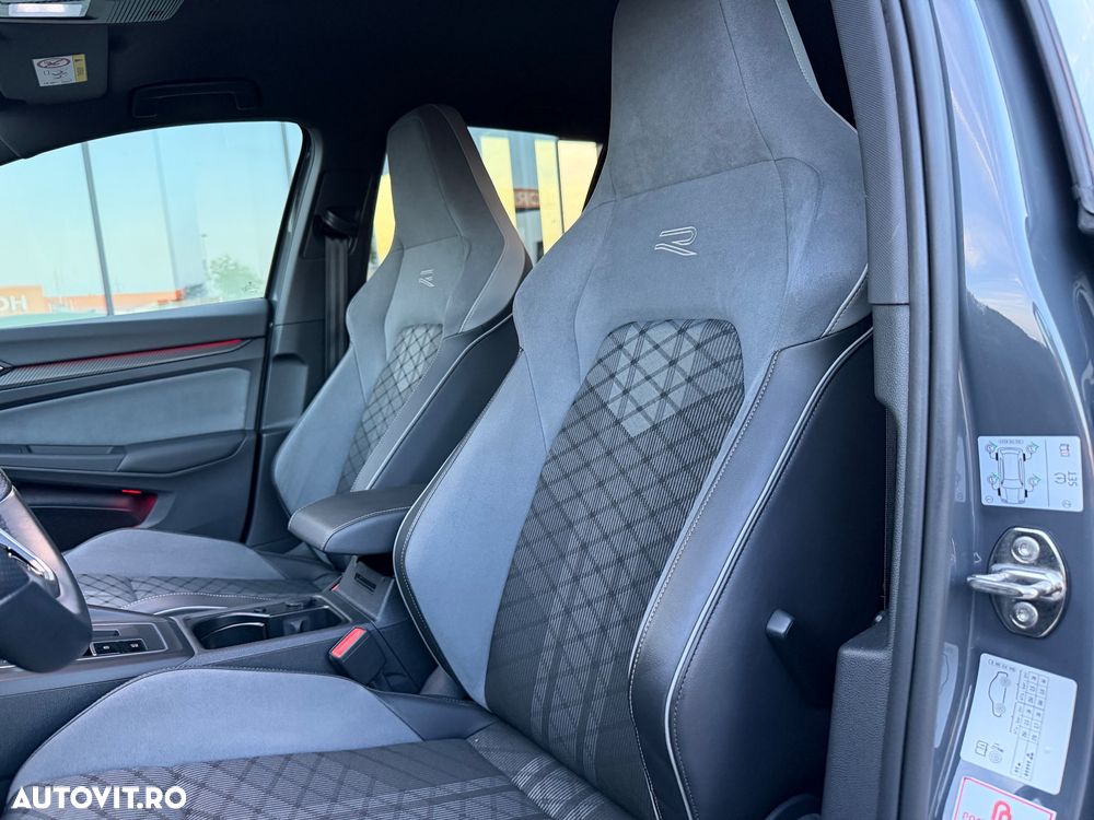Volkswagen Golf 1.5 eTSI MHEV 150CP DSG R-Line - 5