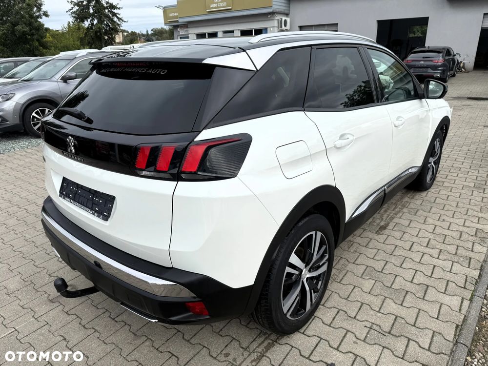 Peugeot 3008 BlueHDi 130 Stop & Start EAT8 Allure Pack - 3