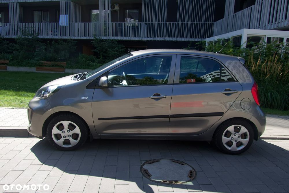 Kia Picanto 1.0 L - 8