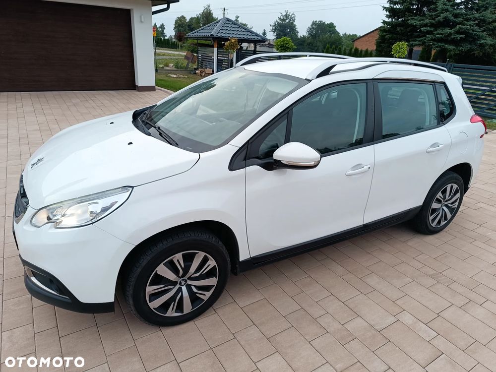Peugeot 2008 1.2 Pure Tech Style - 18