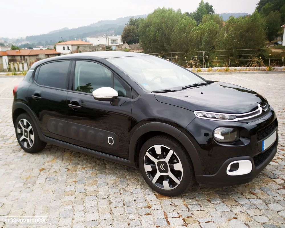 Citroën C3 1.2 PureTech Shine - 1
