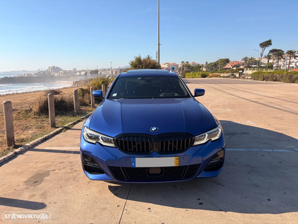 BMW 330 i Pack M Auto - 2