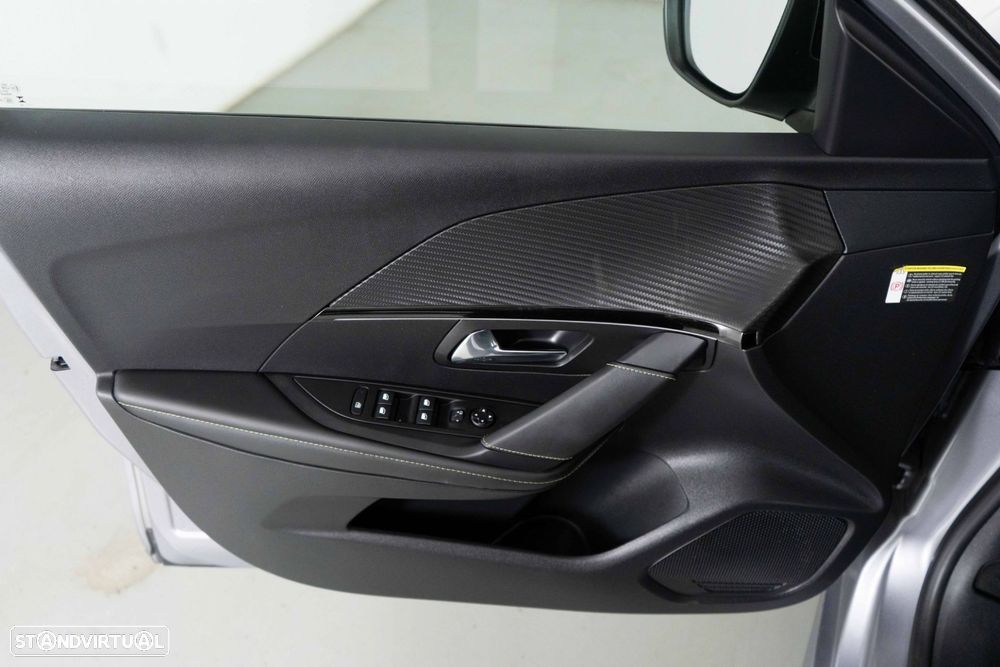 Peugeot e-208 50 kWh GT - 21