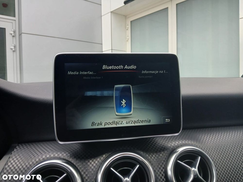 Mercedes-Benz Klasa A 200 7G-DCT - 18