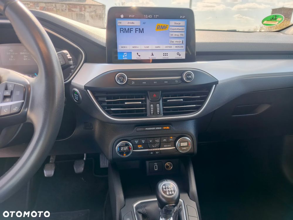 Ford Focus 1.5 EcoBlue Start-Stopp-System COOL&CONNECT DESIGN - 20
