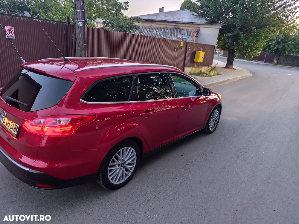 Ford Focus 1.6 TDCi ECOnetic 88g Start-Stopp-System Titanium - 4