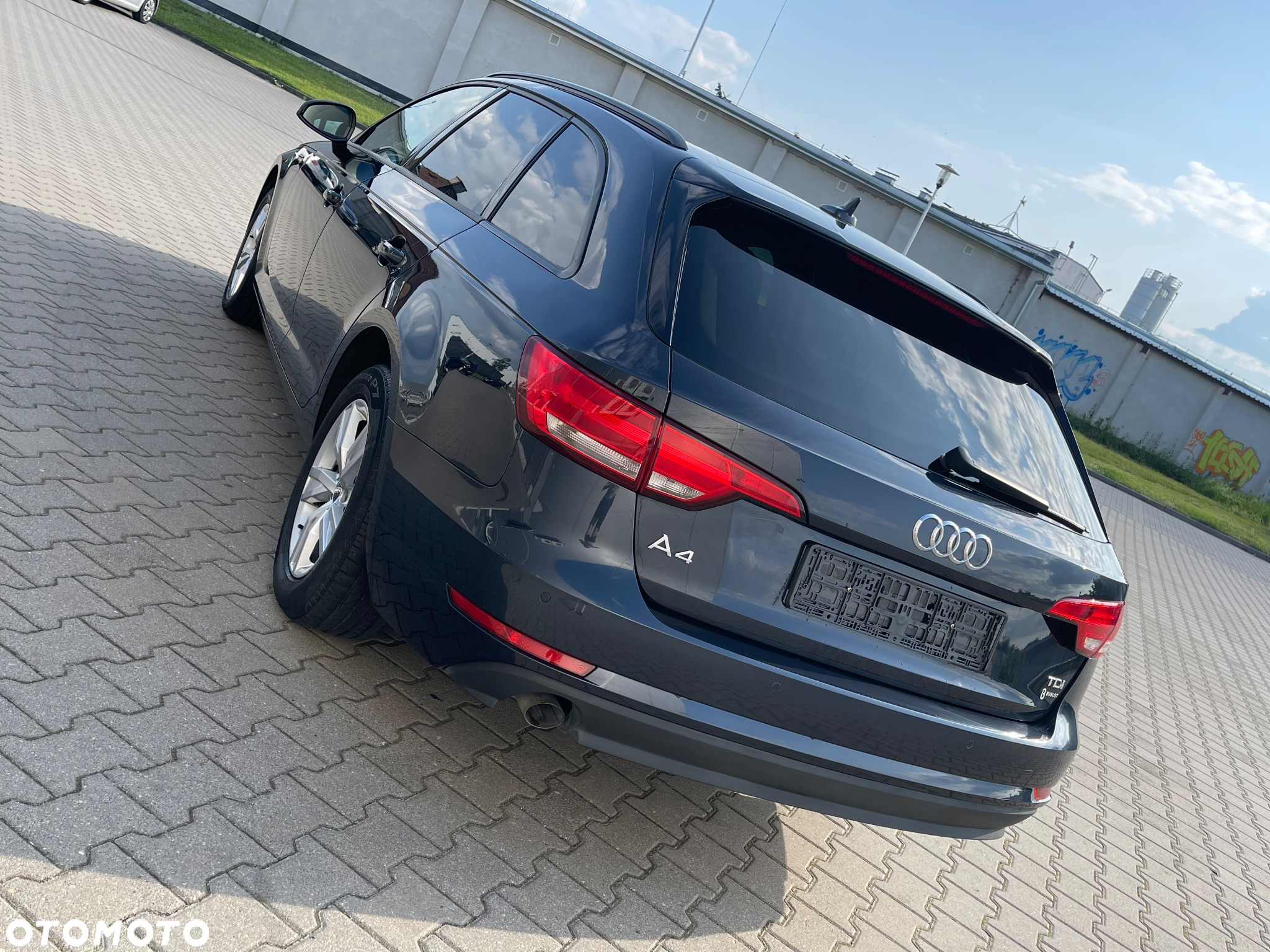 Audi A4 2.0 TDI - 10