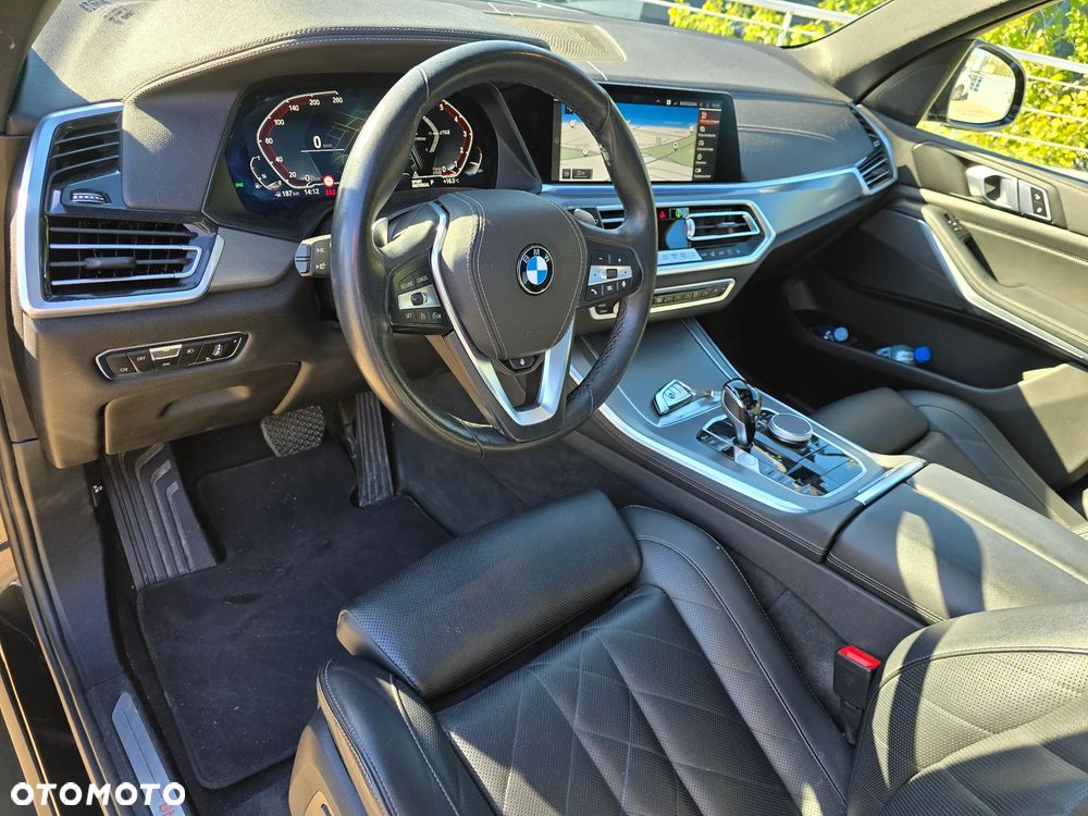 BMW X5 xDrive40i - 15