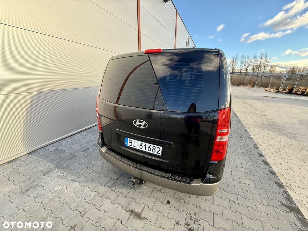 Hyundai H-1 2.5 CRDi Travel Comfort - 4