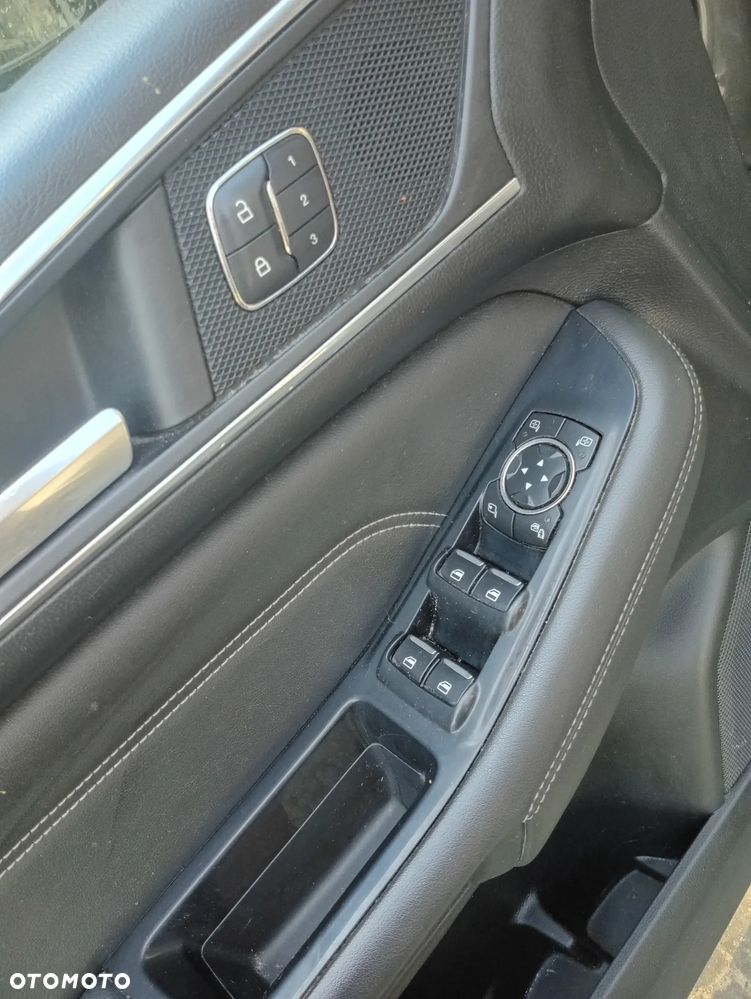 Ford S-Max 2.0 TDCi Bi-Turbo Titanium PowerShift - 16