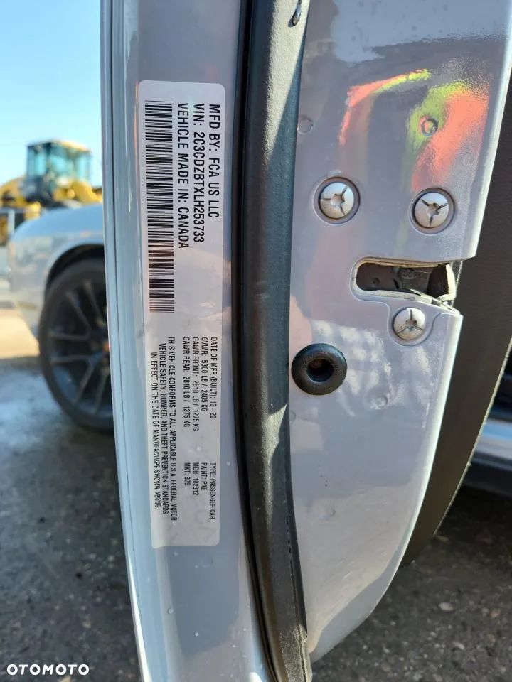 Dodge Challenger Automatik R/T Plus - 12