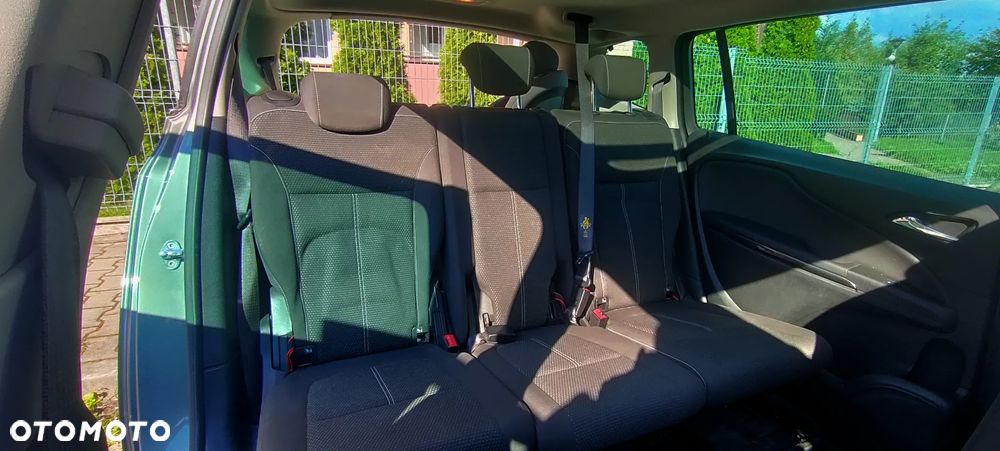 Opel Zafira - 24