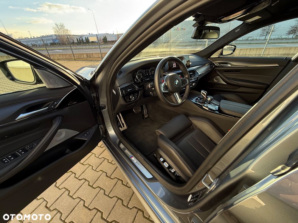 BMW M5 Competition - 8