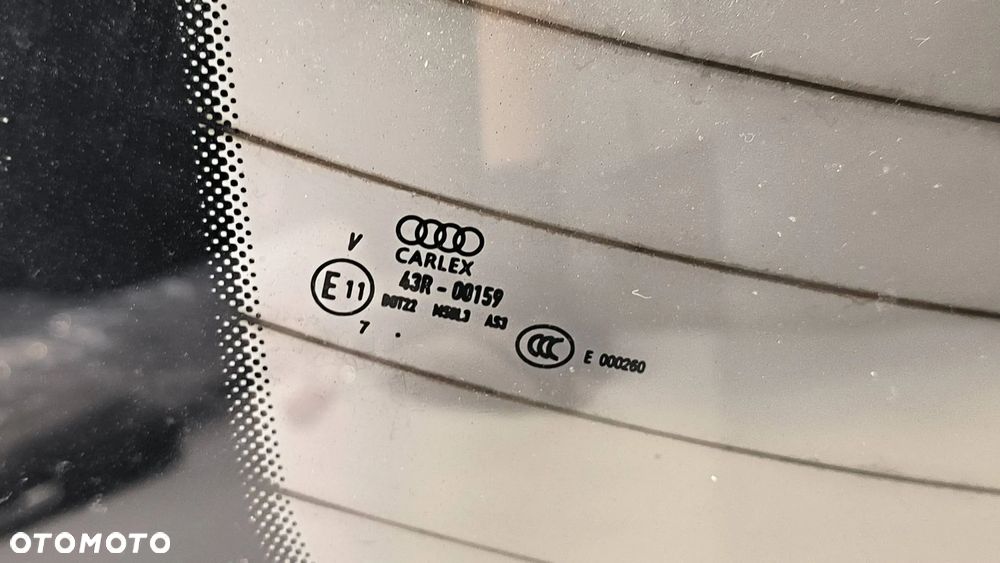 Szyba tył Adui A8 D3 II LIFT nie long - 3