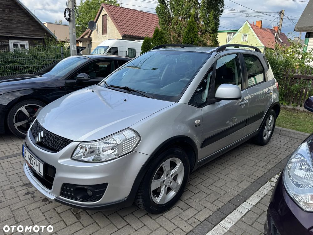 Suzuki SX4 - 4