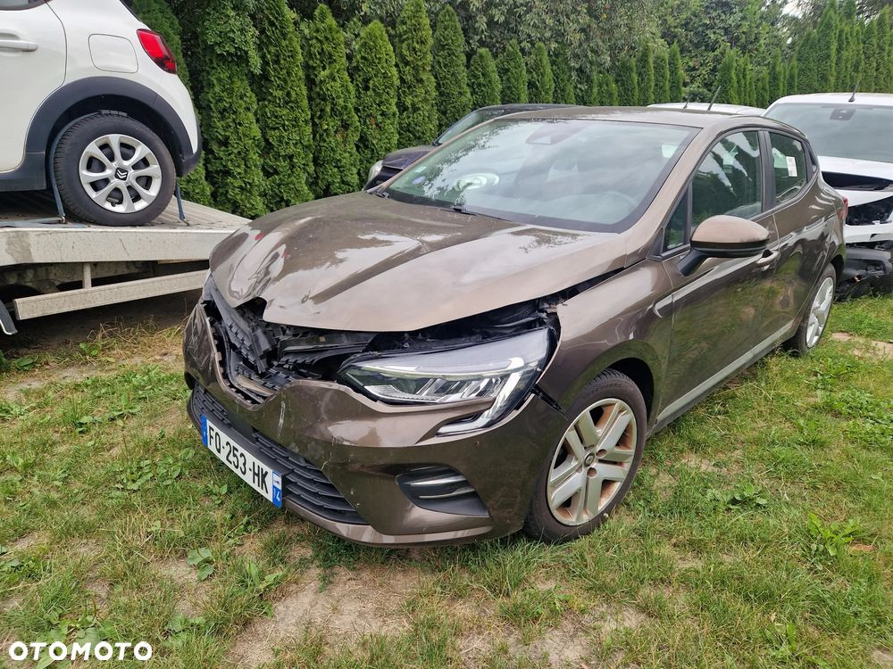 Renault Clio - 1
