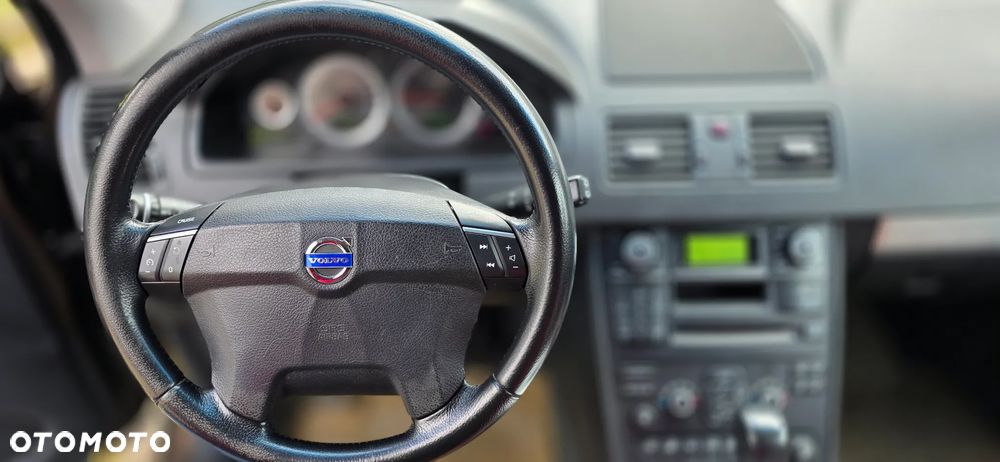 Volvo XC 90 - 13