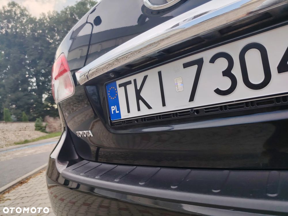 Toyota Avensis 1.8 Sol NAVI - 18