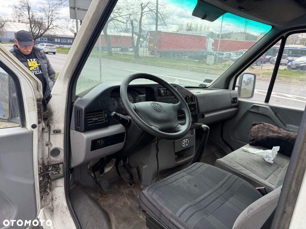 Volkswagen LT 28 2.5 TDI - 5
