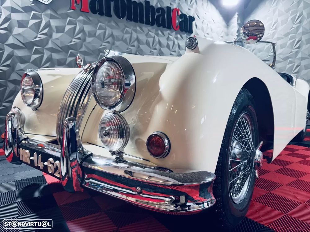 Jaguar XK140 - 22