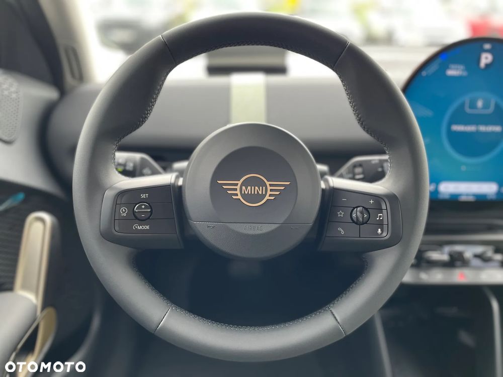 MINI Aceman E 42.5kWh Linia Essential - 8