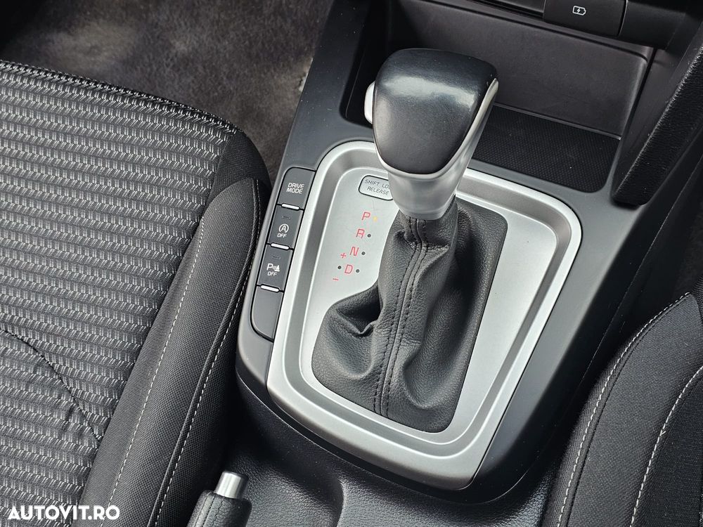Kia XCeed 1.6 CRDi DCT7 PLATINUM EDITION - 22