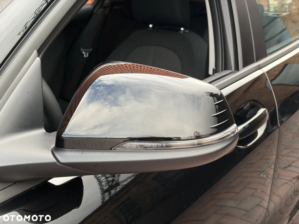 BMW Seria 1 120i Advantage - 15