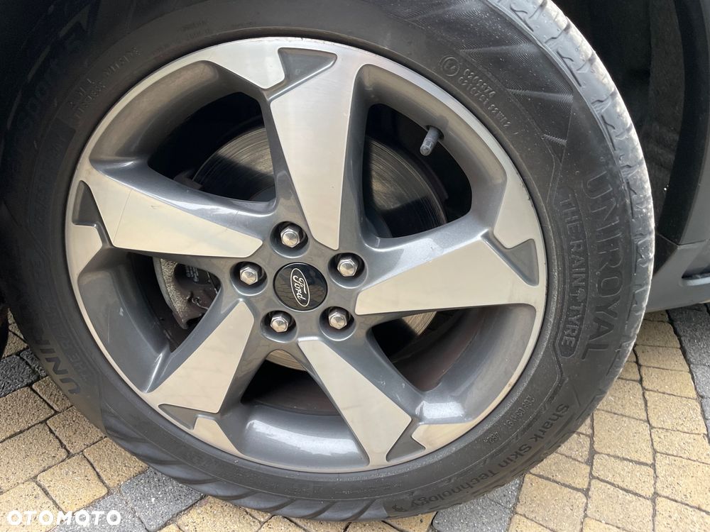 Ford Focus 1.5 TDCi SYNC Edition - 21