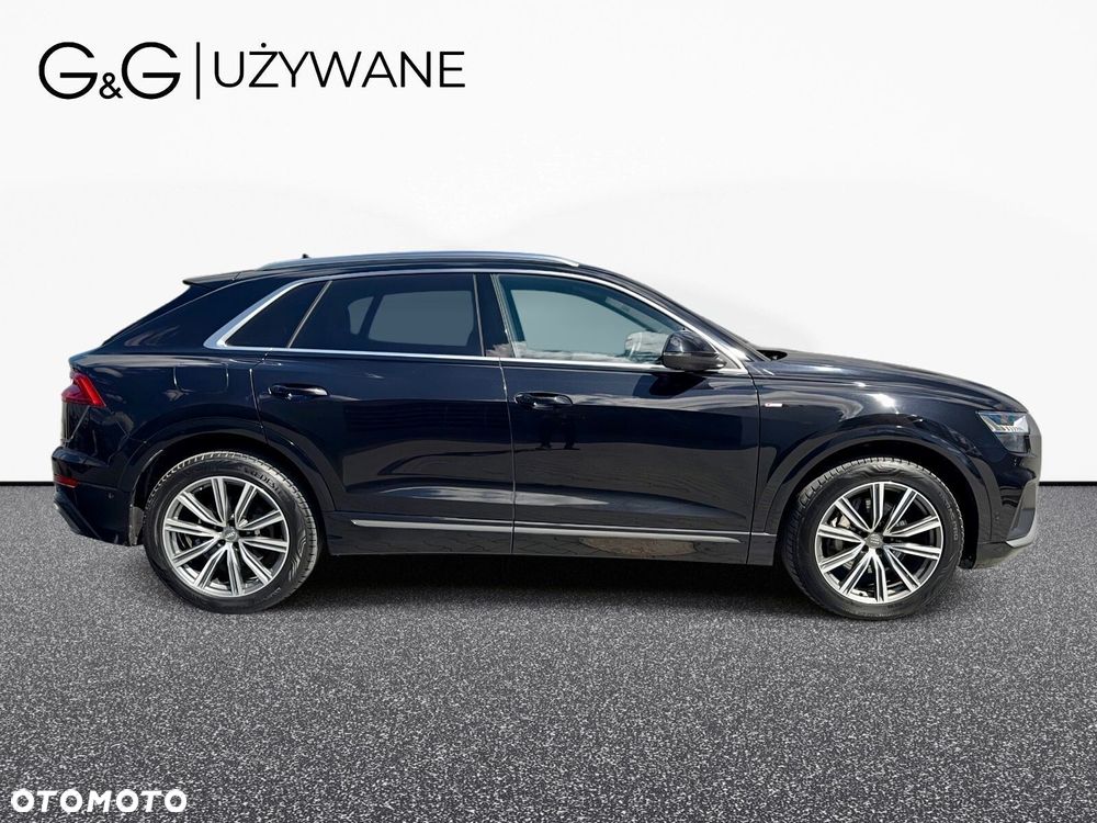 Audi Q8 - 4