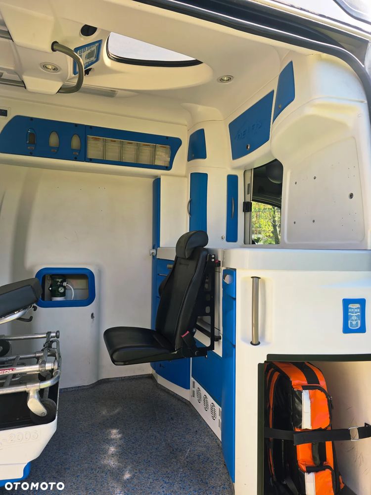 Mercedes-Benz Sprinter 2.2 Cdii Nosze Kardiol - 15