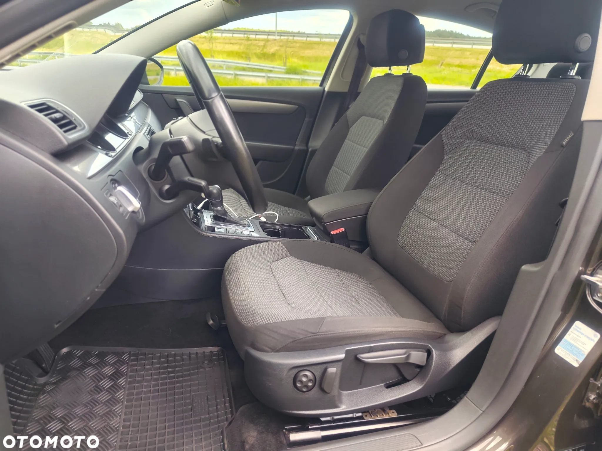 Volkswagen Passat 2.0 TDI Comfortline DSG - 15
