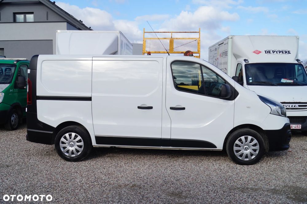 Renault Trafic - 10