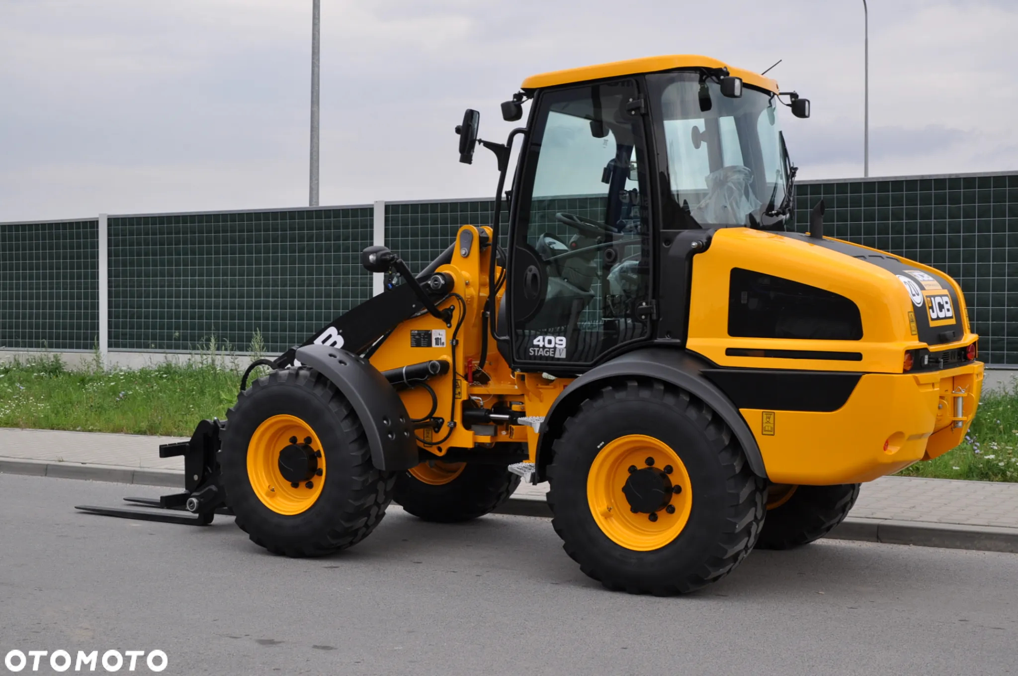 JCB WLS 409 SV FABRYCZNIE NOWA ! DOSTĘPNA OD RĘKI ! WIDŁY DO PALET SZYBKOZŁĄCZE HYDRAULICZNE - 11