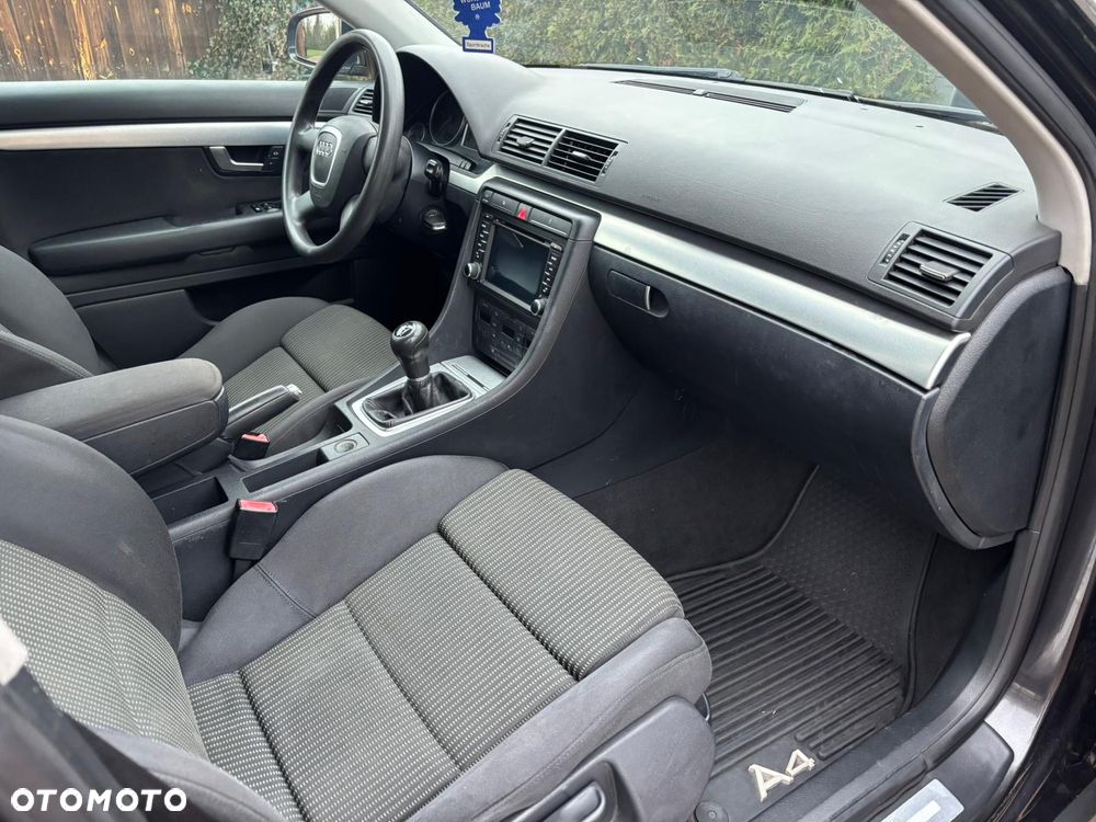 Audi A4 Avant 2.0 TDI - 18