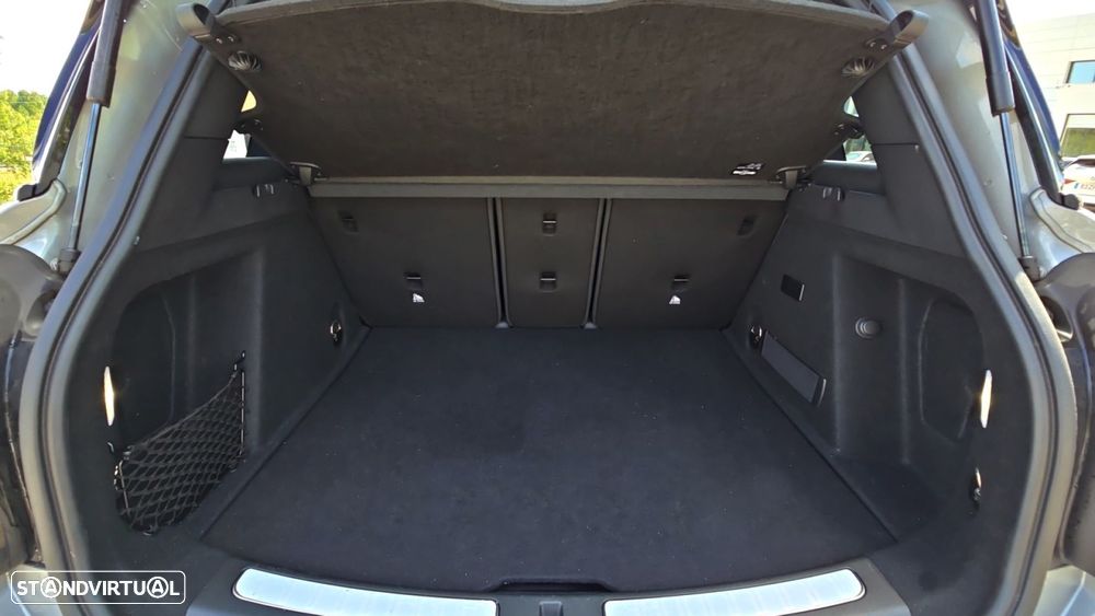 MINI Countryman Cooper SE ALL4 Classic Auto - 15