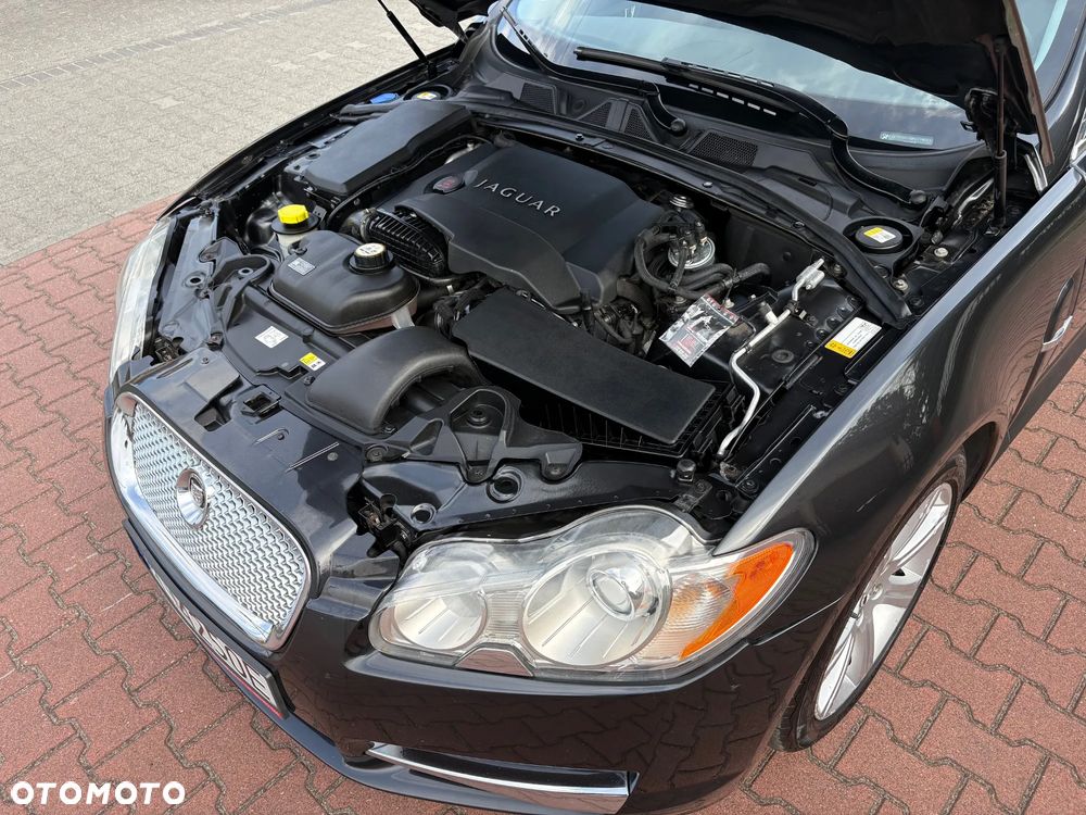 Jaguar XF 3.0 V6 Luxury - 24