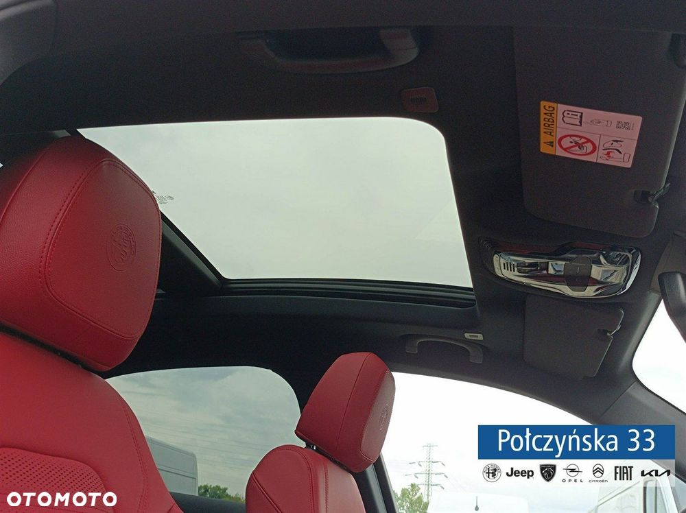 Alfa Romeo Stelvio - 14