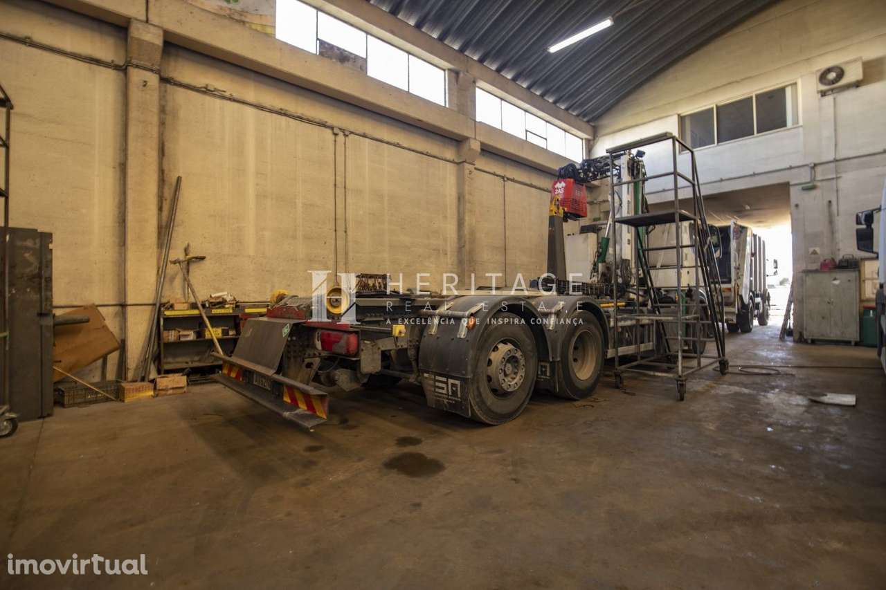 Armazém industrial para venda - Grande imagem: 3/33