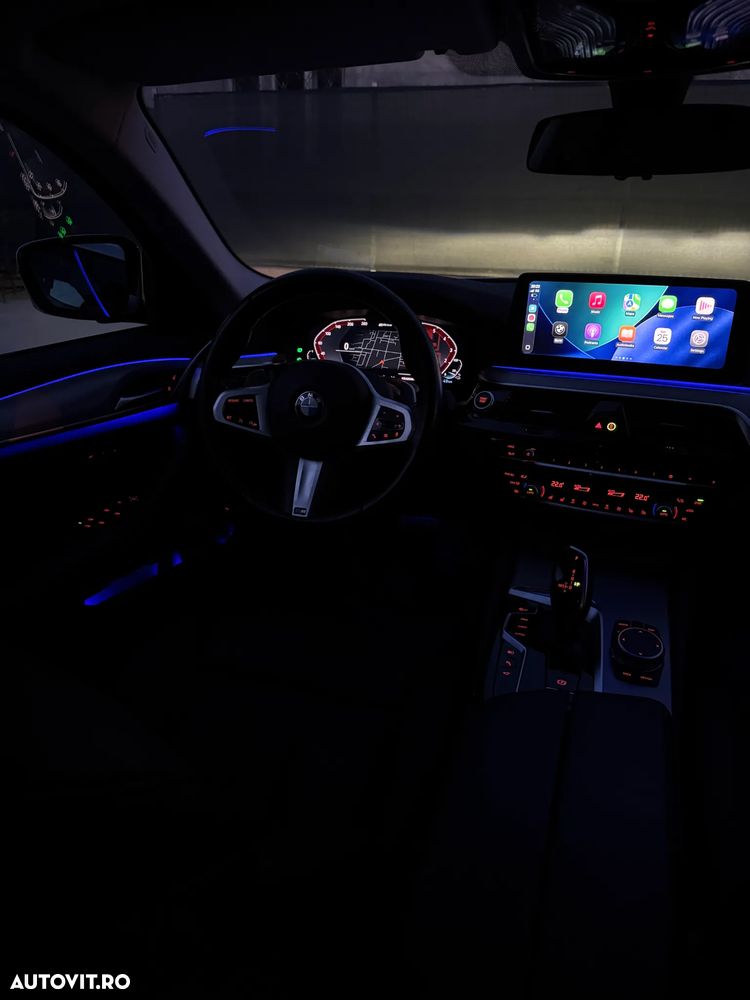 BMW Seria 5 530e Aut. Luxury Line - 13