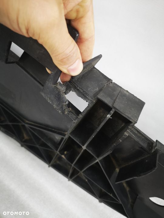 RENAULT KANGOO II , III 07-13 OSŁONA / PŁYTA POD ZDERZAK PRZEDNIA NR 8200501560 NR AUKCJI OSŁ113 - 11