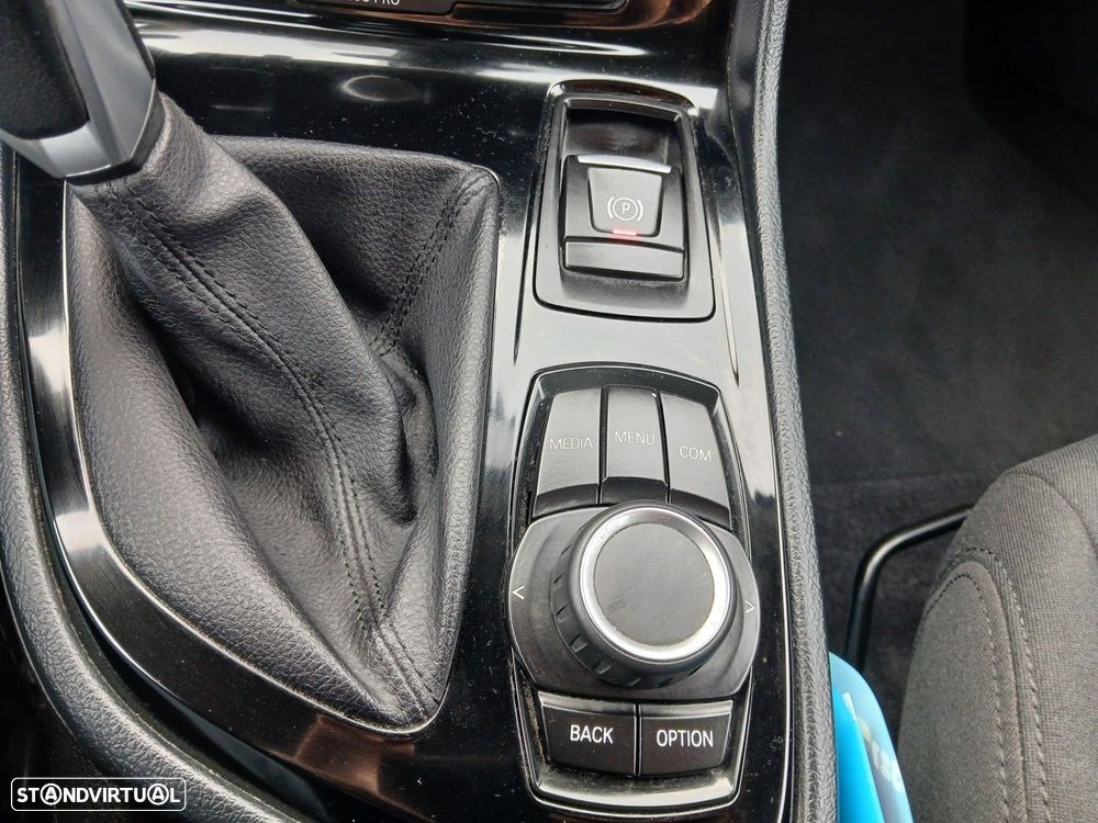 BMW 216 Active Tourer d - 30